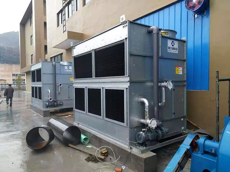 620b0ff0ed650.jpg 02.jpg